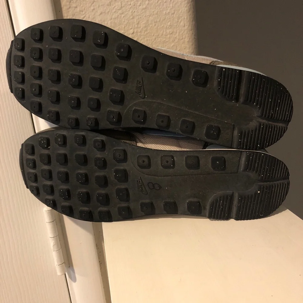 Nike classic running